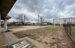 Casa spatioasa 4 camere, parcare, curte 2000mp. Ideala familie/muncitori.