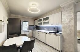 Apartament 3 camere, 2 bai, 2 balcoane, etaj 1, langa Piata Decebal