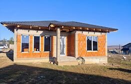 Casă modernă | 600 mp teren | Terasă acoperită | Paleu | Lângă Oradea