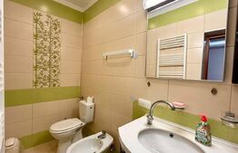 Apartament la casa , 50 mp , 2 camere , curte comună