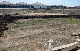 Casa individuala Santandrei cu gard imprejmuire din placi de beton