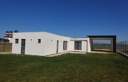 Casa individuala Osorhei cu filigorie si gard imprejmuire 