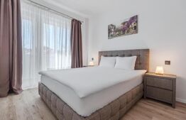 Apartament modern cu 3 camere, central, etaj 1