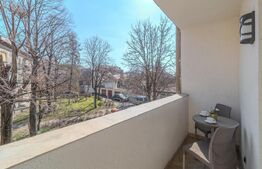 Apartament modern cu 3 camere, central, etaj 1