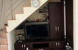 Casa Oradea in zona linistita, aproape de 2 centre comerciale, scoala, farmacie