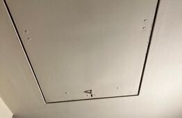 Casa Oradea in zona linistita, aproape de 2 centre comerciale, scoala, farmacie