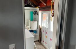 Casa Oradea in zona linistita, aproape de 2 centre comerciale, scoala, farmacie