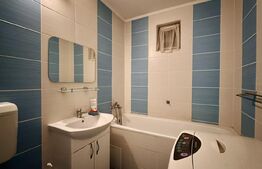 Apartament decomandat cu 3 camere, etaj 1, bloc izolat termic 