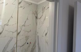 Casa individuala Oradea, zona linistita, cu gard imprejmuire din placi de beton 