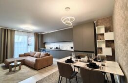 Apartament central , prima inchiriere, parcare subterana, Scala Cetate