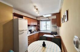 Apartament 3 camere, 2 bai, Bd. Stefan cel Mare, parcare, etaj 2