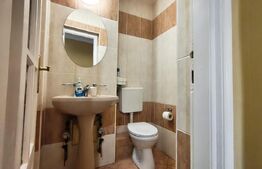 Apartament 3 camere, 2 bai, Bd. Stefan cel Mare, parcare, etaj 2