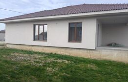 De vanzare casa Santandrei pe un singur nivel intr-o zona linistita