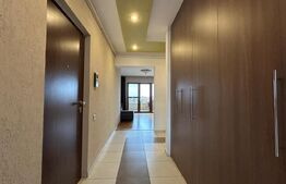 Apartament cu 3 camere, în curte privată