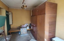 Apartament cu 3 camere de vânzare, central - Oradea