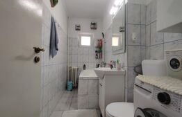 Apartament 3 camere, 54 mp, etajul 2, zona Rogerius