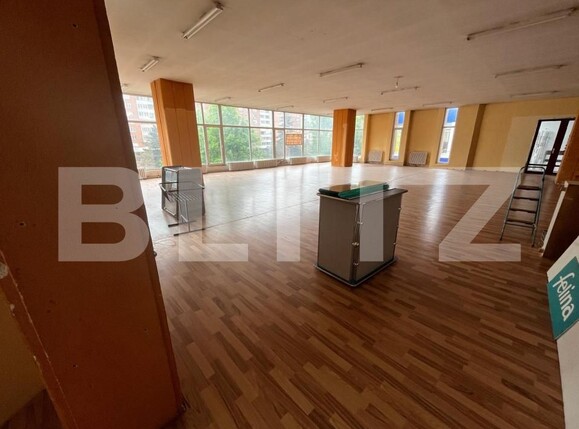 Spațiu comercial de închiriat Rogerius - 193260SIC | BLITZ Oradea | Poza1