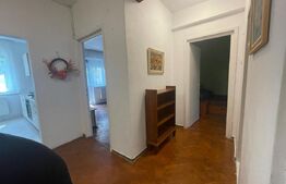 Apartament cu 3 camere de închiriat, spațios, luminos și foarte liniștit