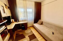 Apartament 2 camere, semidecomandat, mobilat, cu loc de parcare zona - Rogerius