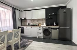Apartament cu 3 camere de 80 mp În zona Dealuri