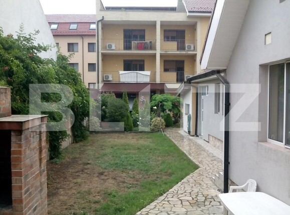 Casa de vânzare 3 camere Central - 193971CV | BLITZ Oradea | Poza1