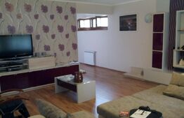 Casa de inchiriat, cu 10 camere, avand o suprafata de 611 mp in Oradea