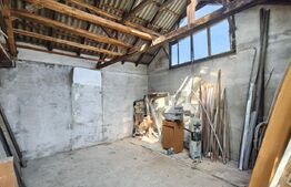 Casa renovabila central, aproape de Magheru, curte comuna, teren