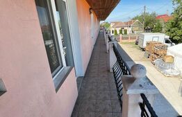 Spatiu comercial la parter cu locuinta la etaj - Afacere la cheie
