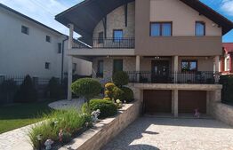Casa D+P+M, 380 mp, teren 900 mp, Fotovoltaice Garaj, Sanmartin Bihor