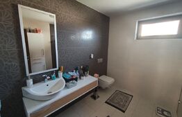 Casa D+P+M, 380 mp, teren 900 mp, Fotovoltaice Garaj, Sanmartin Bihor