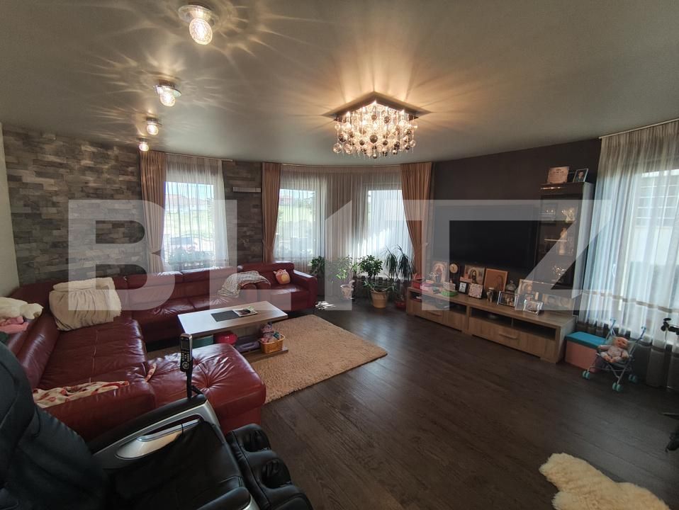Casa de vânzare 6 camere Sanmartin - 195037CV | BLITZ Oradea | Poza2