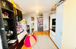 Apartament decomandat de vanzare zona Rogerius 