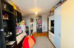 Apartament decomandat de vanzare zona Rogerius 