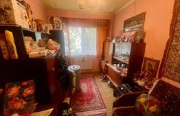 Apartament de vanzare, etaj 1, 35 mp, zona Nufarul