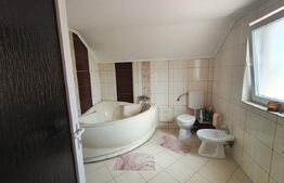 Casa de vanzare cartier Oncea Oradea teren 880 mp P+M