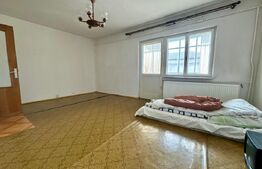 Apartament 2 camere decomandat, zona Rogerius