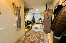 Apartament 2 camere, curte comună - zonă centrală