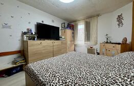 Apartament 2 camere, curte comună - zonă centrală