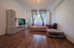 Apartament 3 camere, 2 băi, balcon generos - Cantemir