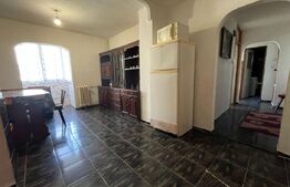 Apartament 3 camere de închiriat în Rogerius – zonă foarte liniștită