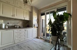 Apartament în West Residence cu 3 camere, terasă de 77 mp și Jacuzzi