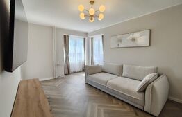 Apartament 2 camere, Centru Civic, prima inchiriere, panorama spre parc