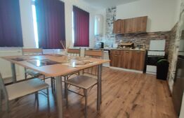 Apartament 4 camere, pe 2 niveluri,  Sanmartin.