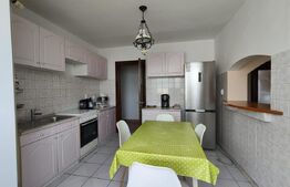 Apartament 4 camere, 72 mp, 2 bai, 2 balcoane - Bulevardul Decebal