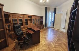 De inchiriat apartament lux zona ultracentrala cu garaj si loc de parcare