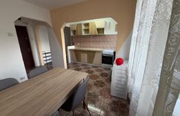 Apartament de vanzare, cu 3 camere, in Rogerius
