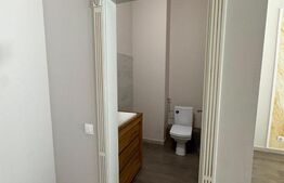 Spatiu comercial central, 161 mp, open space, 2 locuri de parcare