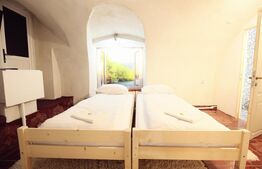 Apartament / spatiu comercial pe 3 nivele, ultracentral, 103 mp