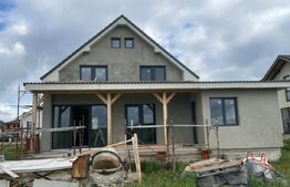 Casă de vânzare Chiei, Casa se preda in stadiul de alb
