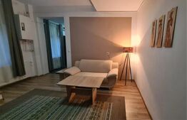 Apartament la casa de inchiriat, 3 camere, 65 mp, cu mansarda, zona Ultracentral